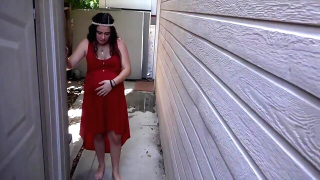 Water Broke during amateur babe outdoor