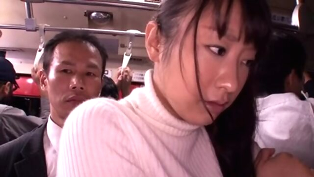 Japanese slut gets hairy japanese public